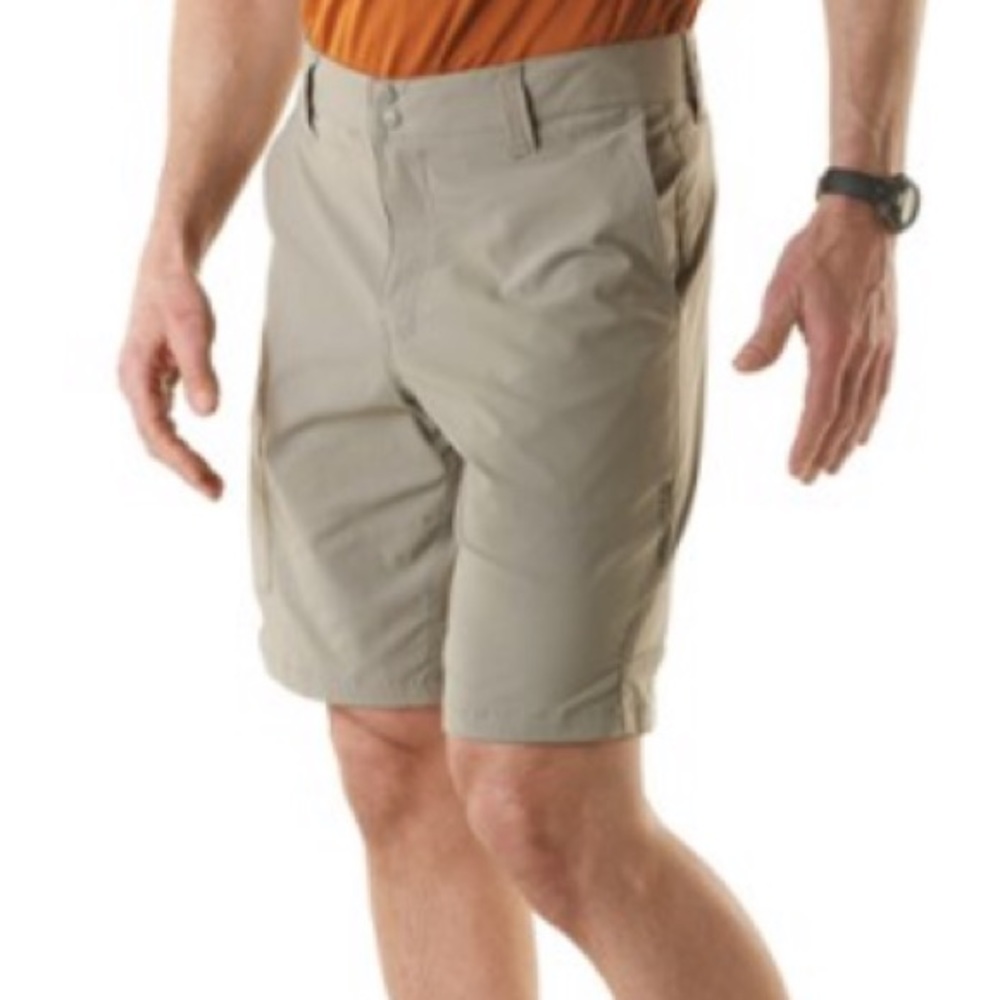 NWT Merrell Meridian Shorts in Stone | Size 38